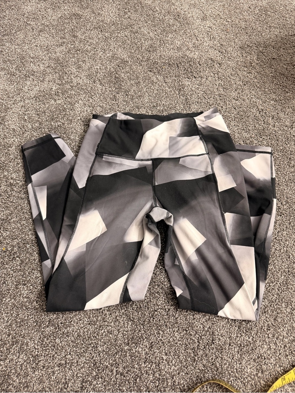 Reebok Black & Gray High-Rise Performance Leggings